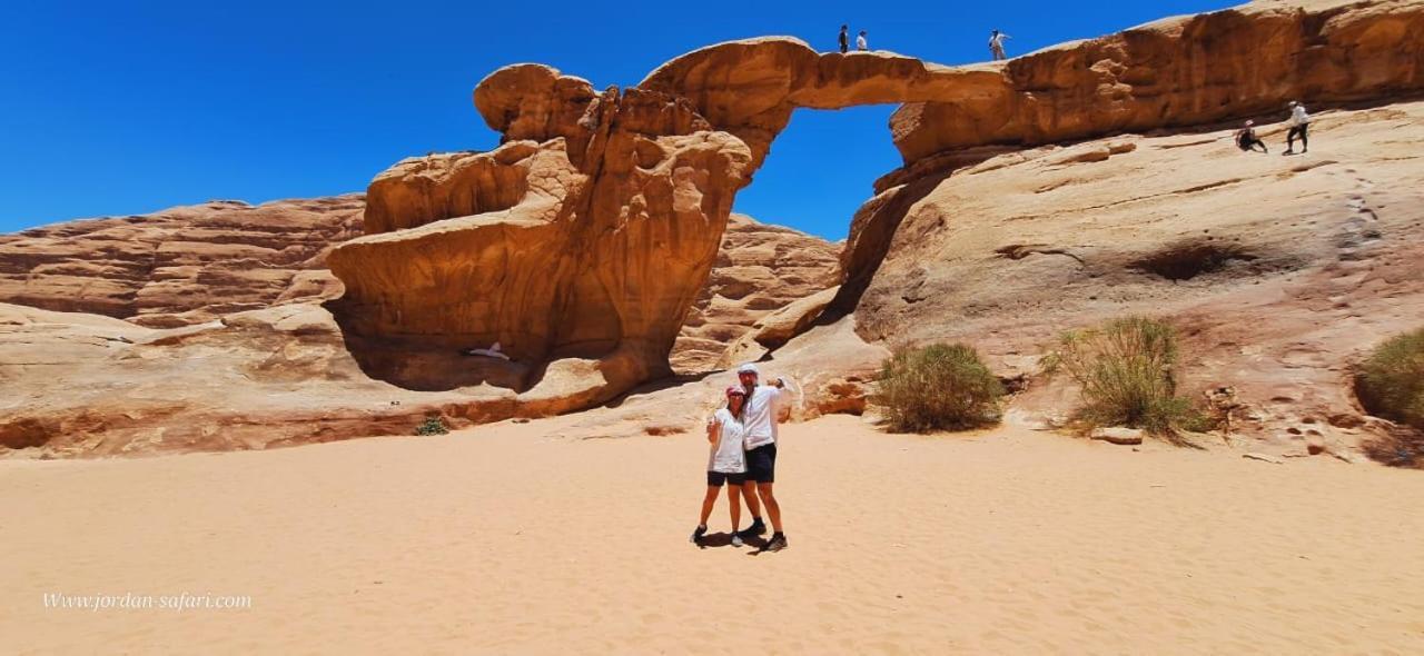 Rum Guest House Luxury tent Wadi Rum