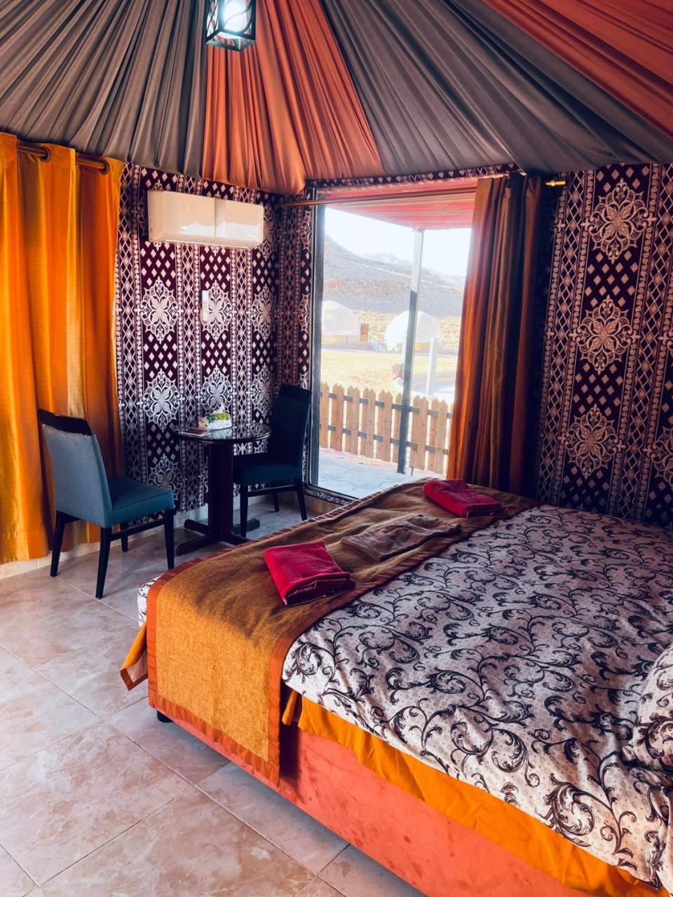 Rum Guest House Luxury tent Wadi Rum